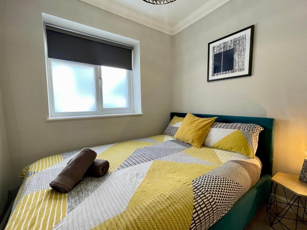 Stylish Modern Two Bedroom Apartment With Garden Cardiff Exterior foto